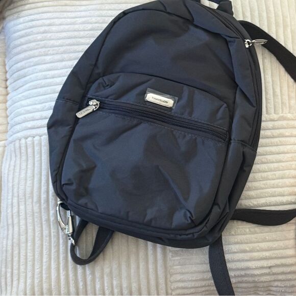 Travelon Anti-Theft Essentials Small Backpack, bag grey main image 3